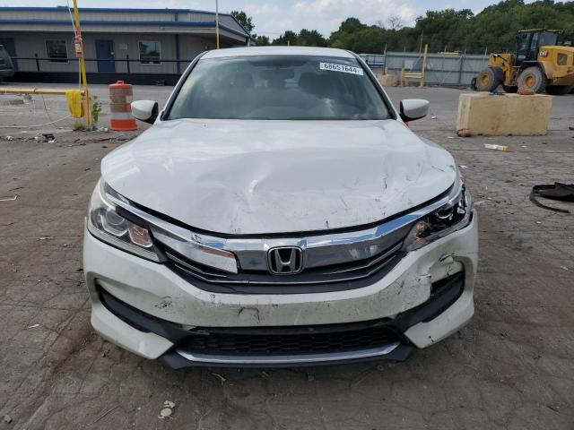 Photo 4 VIN: 1HGCR2F38HA291273 - HONDA ACCORD LX 