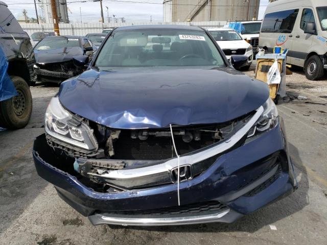 Photo 4 VIN: 1HGCR2F38HA299955 - HONDA ACCORD LX 