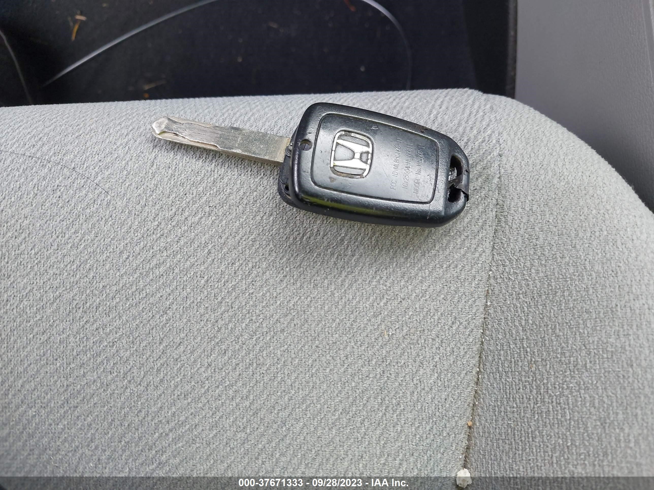 Photo 10 VIN: 1HGCR2F39DA058898 - HONDA ACCORD 