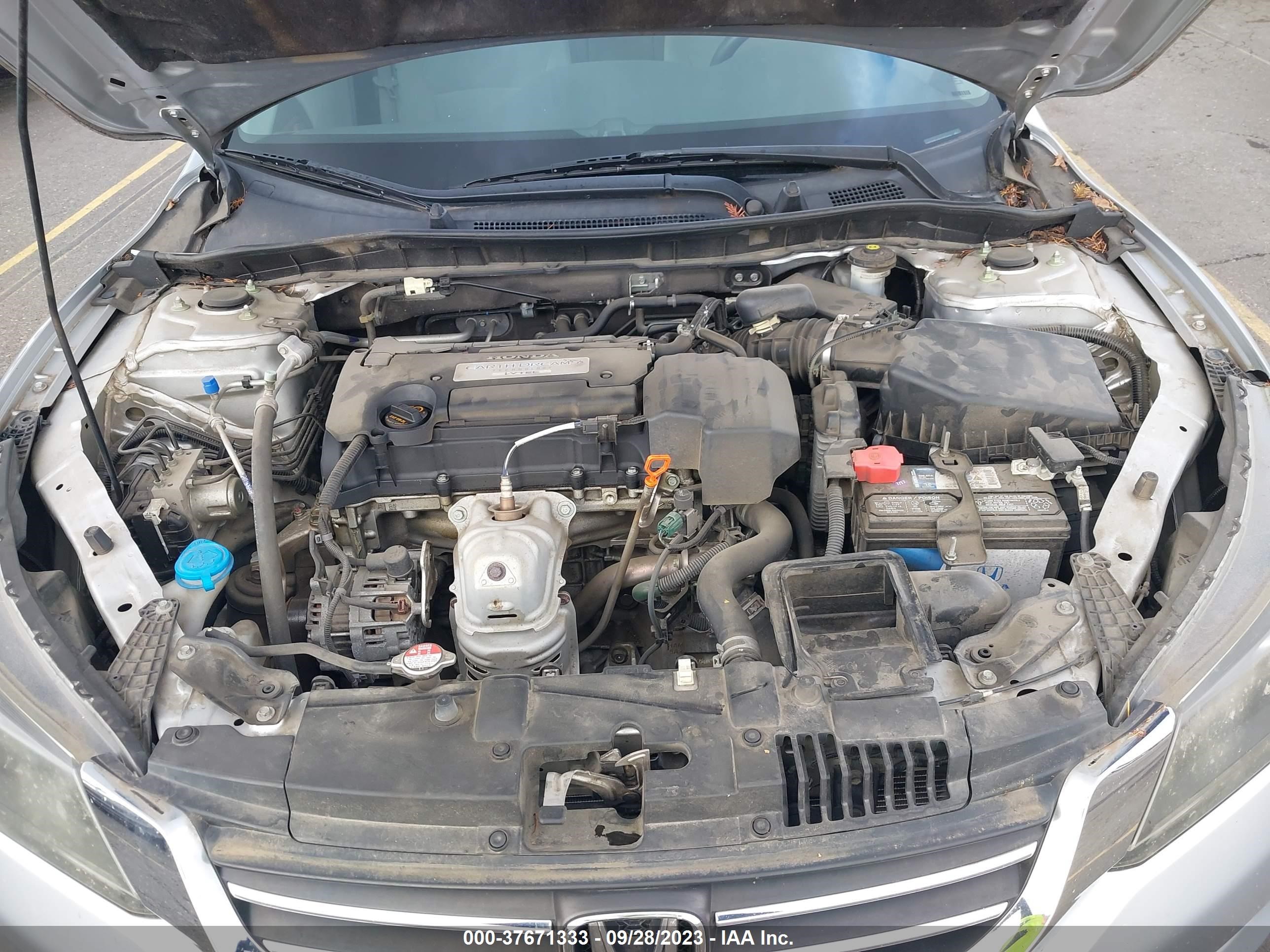 Photo 9 VIN: 1HGCR2F39DA058898 - HONDA ACCORD 