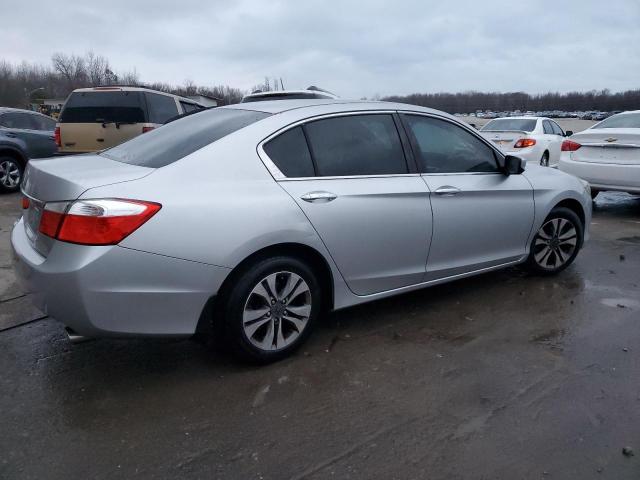 Photo 2 VIN: 1HGCR2F39DA085082 - HONDA ACCORD 