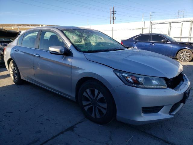 Photo 3 VIN: 1HGCR2F39DA102785 - HONDA ACCORD LX 