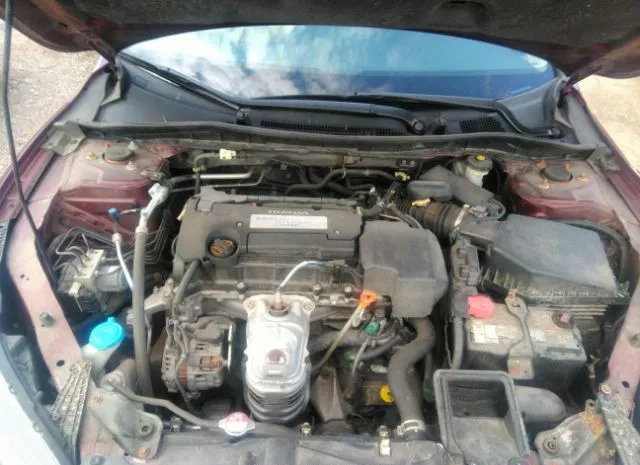 Photo 9 VIN: 1HGCR2F39DA112555 - HONDA ACCORD SDN 