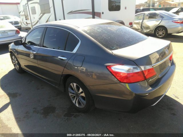 Photo 2 VIN: 1HGCR2F39DA130103 - HONDA ACCORD SDN 