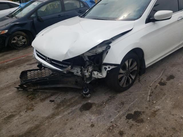 Photo 8 VIN: 1HGCR2F39DA153994 - HONDA ACCORD LX 