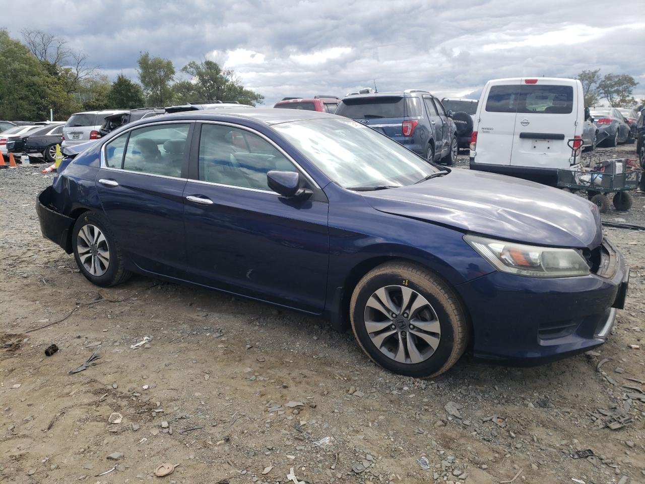 Photo 3 VIN: 1HGCR2F39DA177275 - HONDA ACCORD 