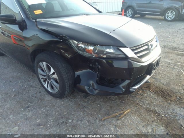 Photo 5 VIN: 1HGCR2F39DA202319 - HONDA ACCORD SDN 