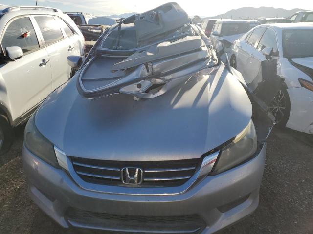 Photo 4 VIN: 1HGCR2F39DA247454 - HONDA ACCORD LX 