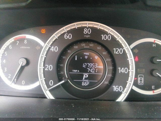 Photo 6 VIN: 1HGCR2F39DA262181 - HONDA ACCORD SDN 