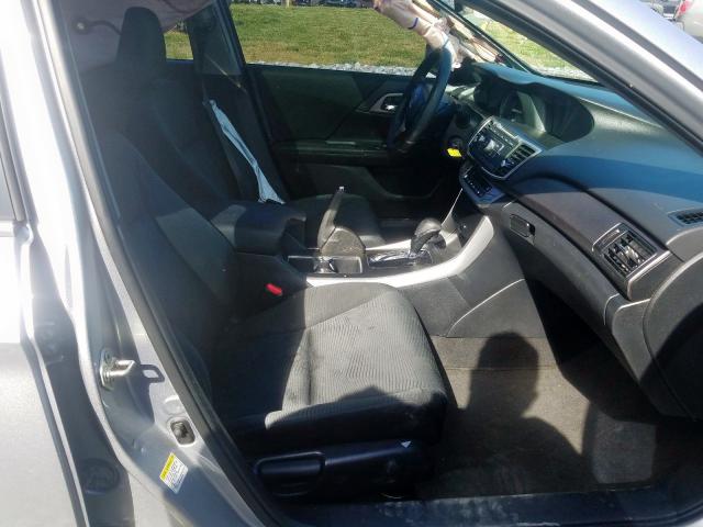 Photo 4 VIN: 1HGCR2F39EA056943 - HONDA ACCORD LX 