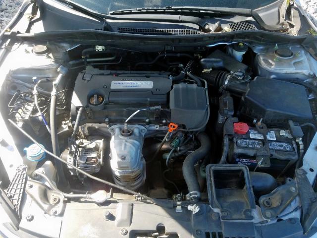 Photo 6 VIN: 1HGCR2F39EA056943 - HONDA ACCORD LX 