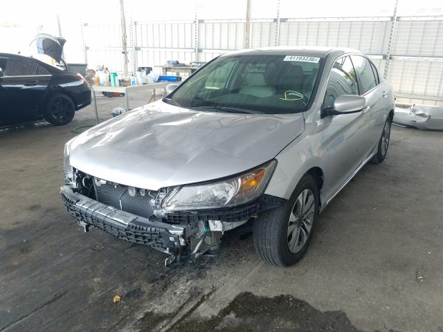 Photo 1 VIN: 1HGCR2F39EA061317 - HONDA ACCORD LX 