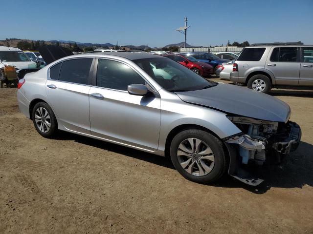 Photo 3 VIN: 1HGCR2F39EA074388 - HONDA ACCORD LX 