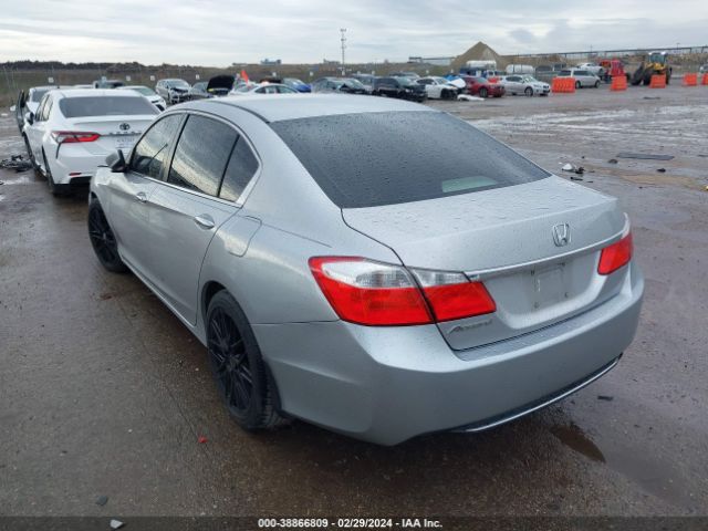 Photo 2 VIN: 1HGCR2F39EA167542 - HONDA ACCORD 