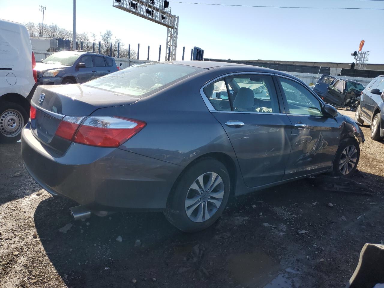 Photo 2 VIN: 1HGCR2F39EA222264 - HONDA ACCORD 