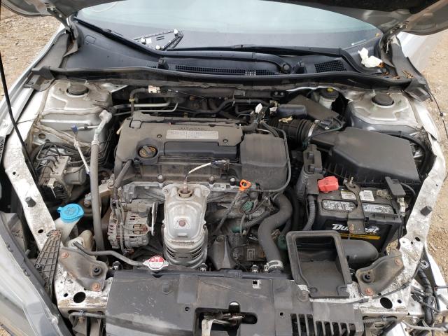 Photo 6 VIN: 1HGCR2F39EA240828 - HONDA ACCORD LX 