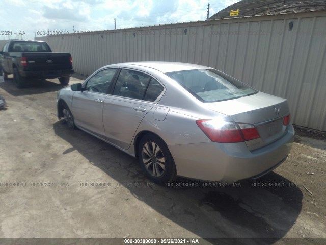 Photo 2 VIN: 1HGCR2F39EA264336 - HONDA ACCORD SEDAN 