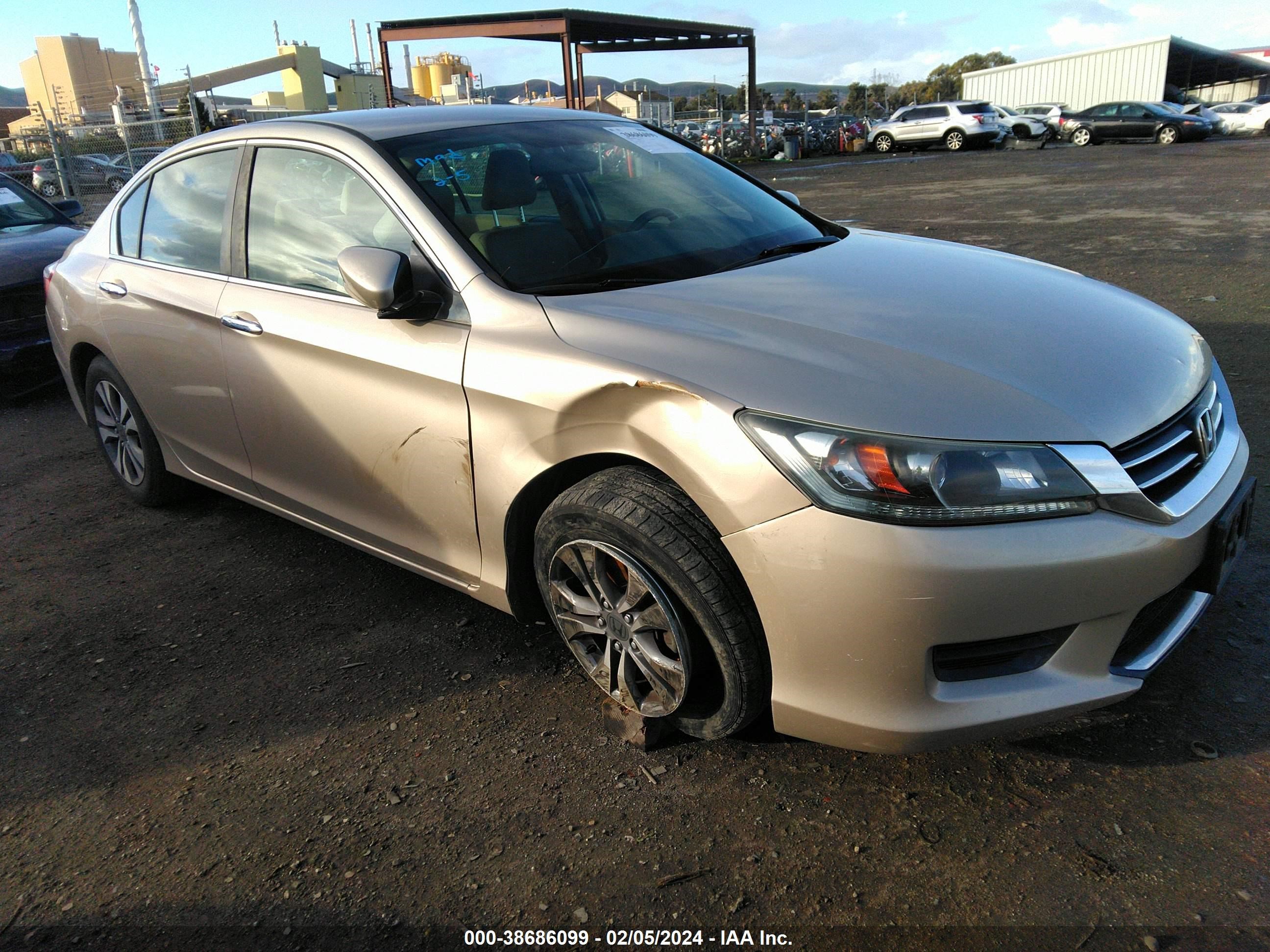 Photo 0 VIN: 1HGCR2F39EA267334 - HONDA ACCORD 