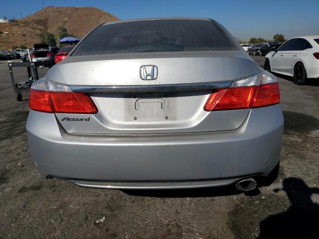 Photo 5 VIN: 1HGCR2F39FA018601 - HONDA ACCORD LX 