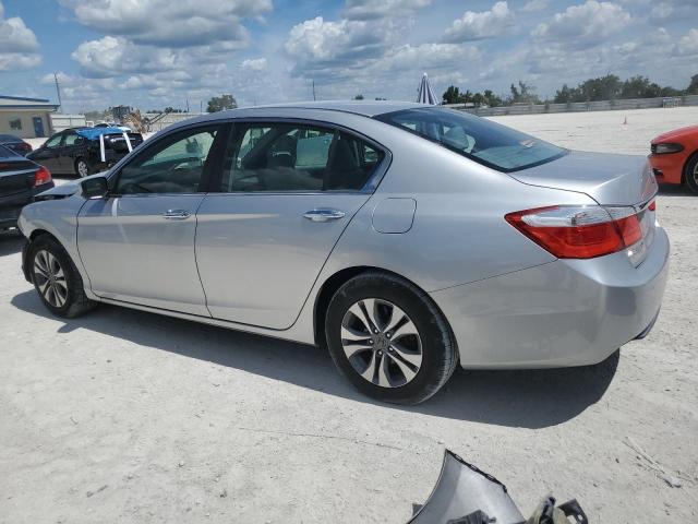 Photo 1 VIN: 1HGCR2F39FA022423 - HONDA ACCORD LX 