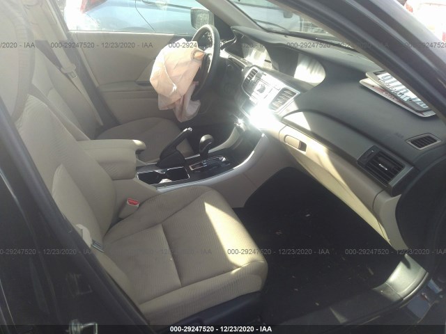 Photo 4 VIN: 1HGCR2F39FA072075 - HONDA ACCORD SEDAN 