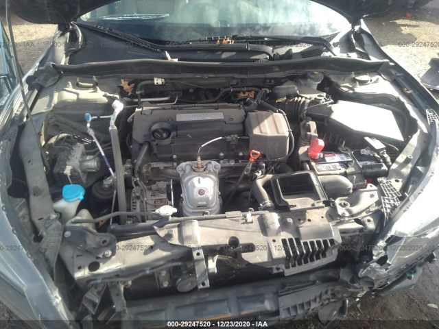 Photo 9 VIN: 1HGCR2F39FA072075 - HONDA ACCORD SEDAN 