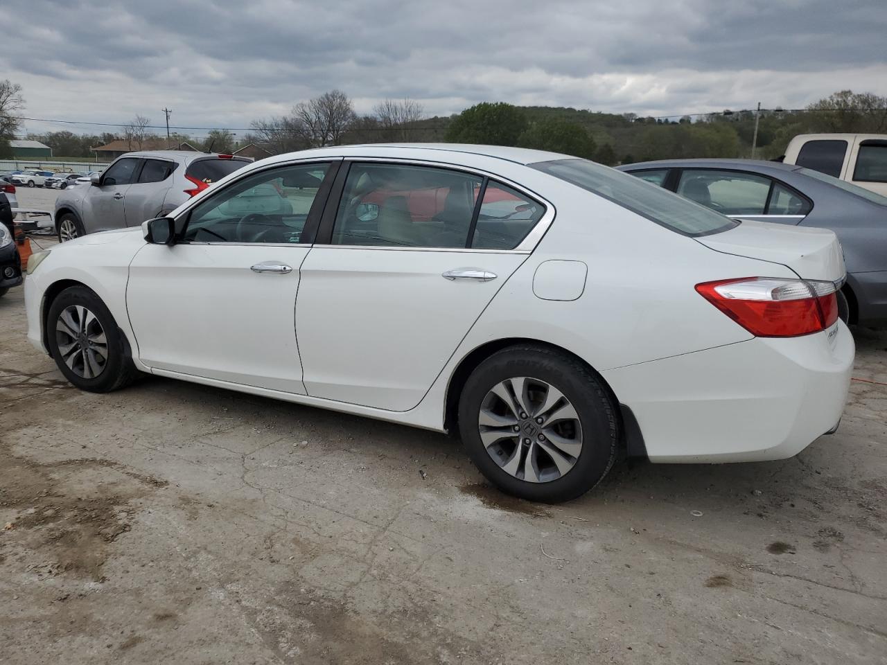 Photo 1 VIN: 1HGCR2F39FA089636 - HONDA ACCORD 