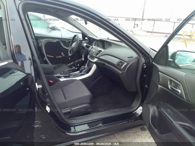 Photo 4 VIN: 1HGCR2F39FA095243 - HONDA ACCORD SEDAN 