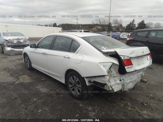 Photo 2 VIN: 1HGCR2F39FA099132 - HONDA ACCORD SEDAN 