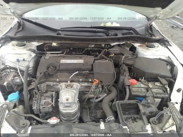 Photo 9 VIN: 1HGCR2F39FA099132 - HONDA ACCORD SEDAN 