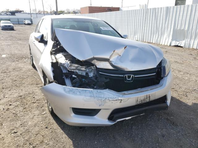 Photo 8 VIN: 1HGCR2F39FA106595 - HONDA ACCORD LX 