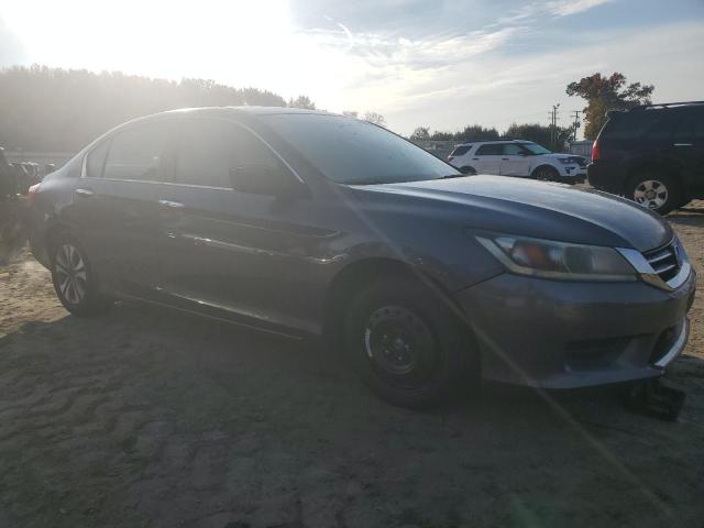 Photo 3 VIN: 1HGCR2F39FA111859 - HONDA ACCORD LX 