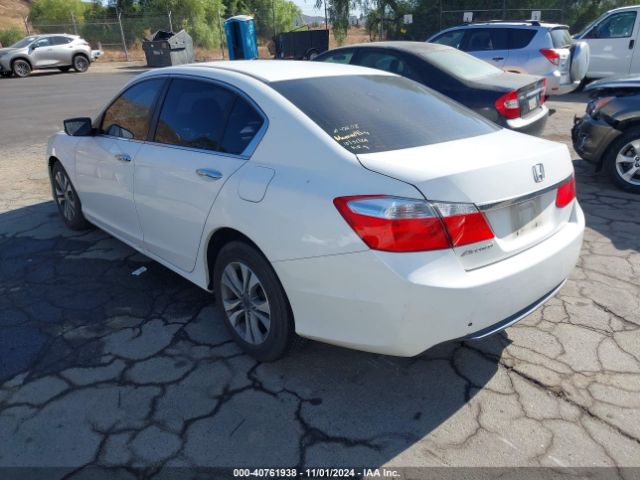 Photo 2 VIN: 1HGCR2F39FA126295 - HONDA ACCORD 