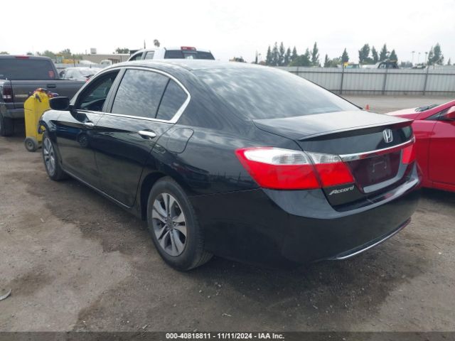 Photo 2 VIN: 1HGCR2F39FA132761 - HONDA ACCORD 