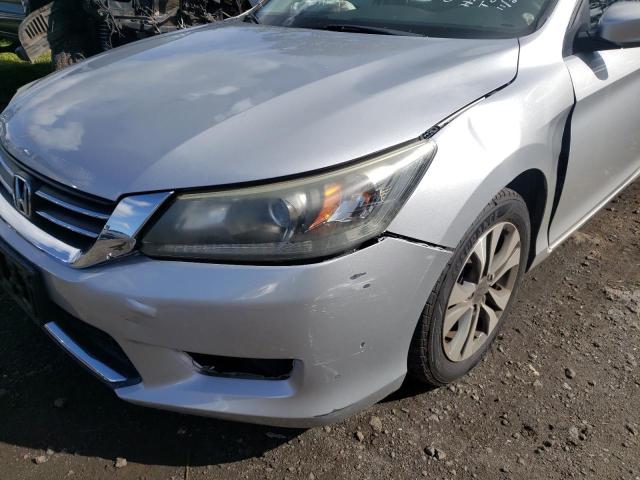 Photo 8 VIN: 1HGCR2F39FA161855 - HONDA ACCORD LX 