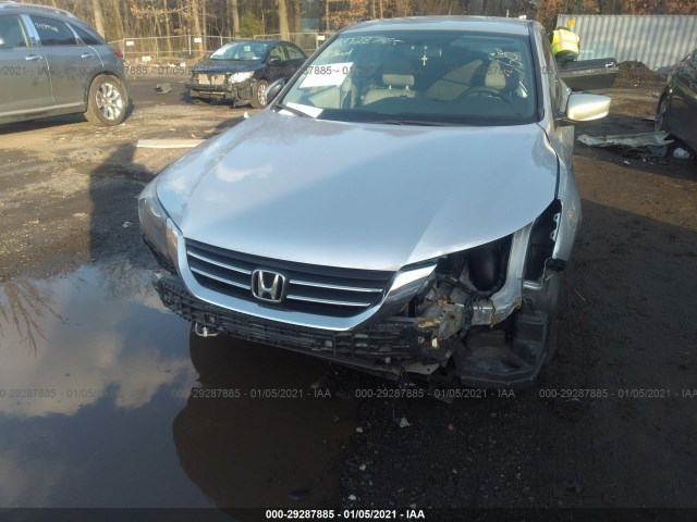 Photo 5 VIN: 1HGCR2F39FA173715 - HONDA ACCORD SEDAN 