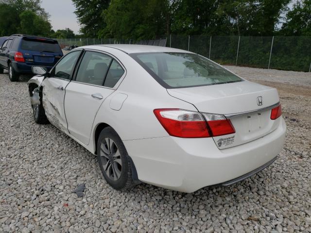 Photo 2 VIN: 1HGCR2F39FA182074 - HONDA ACCORD LX 