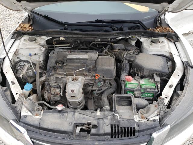 Photo 6 VIN: 1HGCR2F39FA182074 - HONDA ACCORD LX 