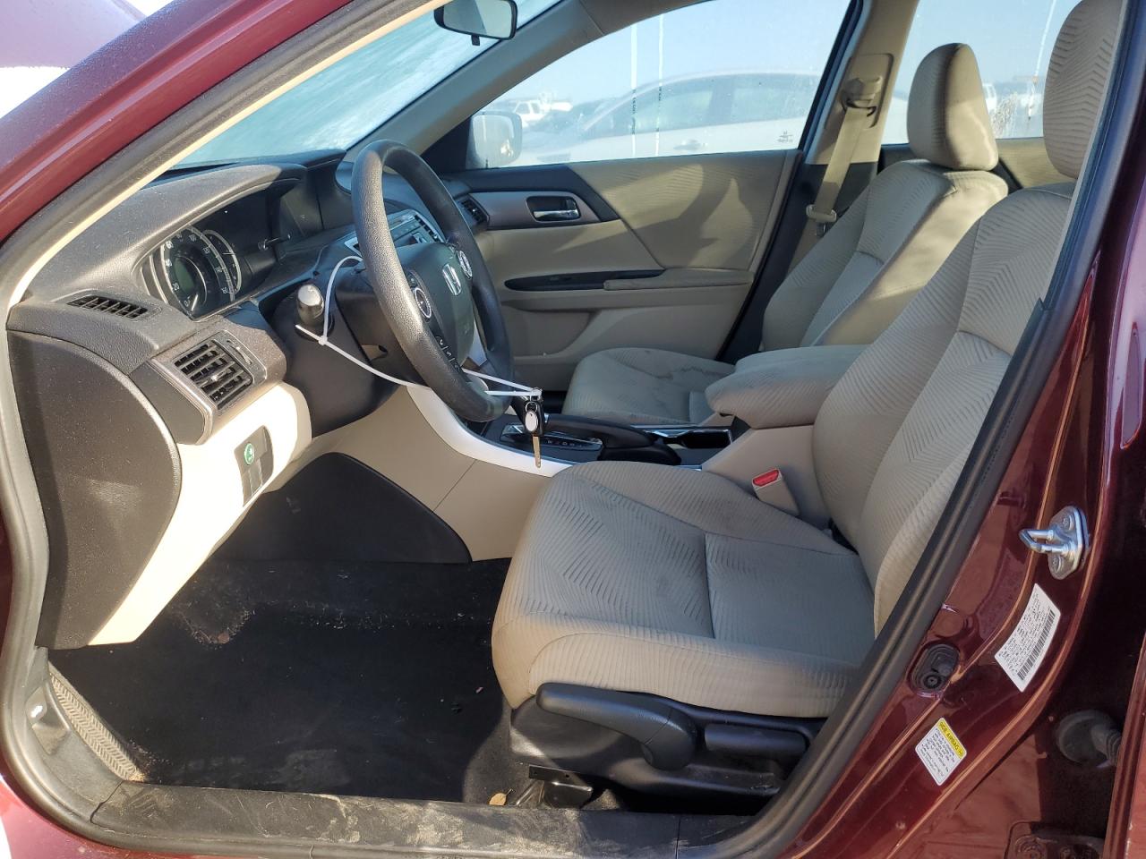 Photo 6 VIN: 1HGCR2F39FA215848 - HONDA ACCORD 