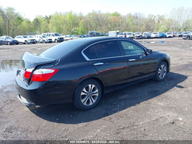 Photo 3 VIN: 1HGCR2F39FA221472 - HONDA ACCORD 