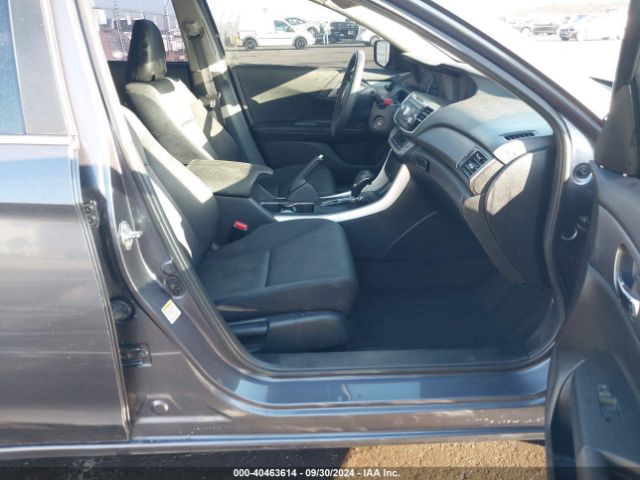 Photo 4 VIN: 1HGCR2F39FA224114 - HONDA ACCORD 