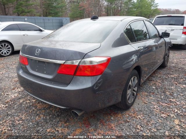 Photo 3 VIN: 1HGCR2F39FA235601 - HONDA ACCORD 