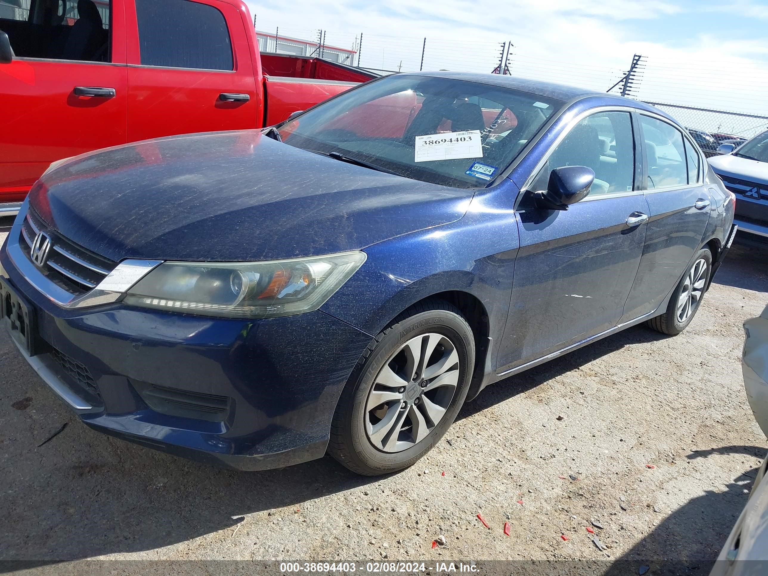 Photo 1 VIN: 1HGCR2F39FA246355 - HONDA ACCORD 