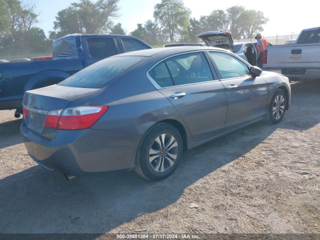 Photo 3 VIN: 1HGCR2F39FA260675 - HONDA ACCORD 