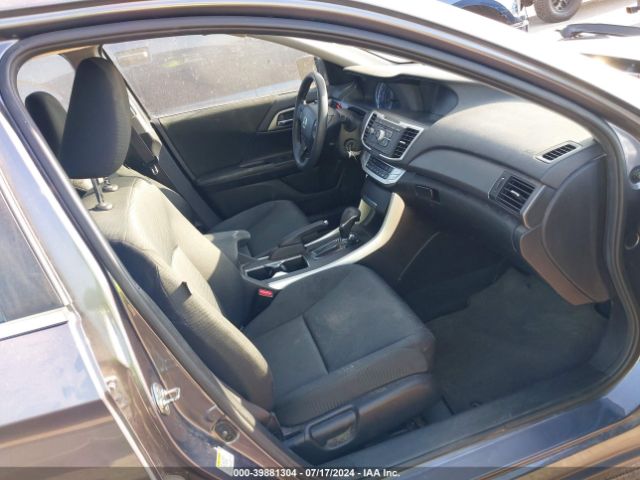 Photo 4 VIN: 1HGCR2F39FA260675 - HONDA ACCORD 