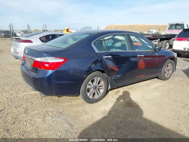 Photo 3 VIN: 1HGCR2F39FA272325 - HONDA ACCORD 