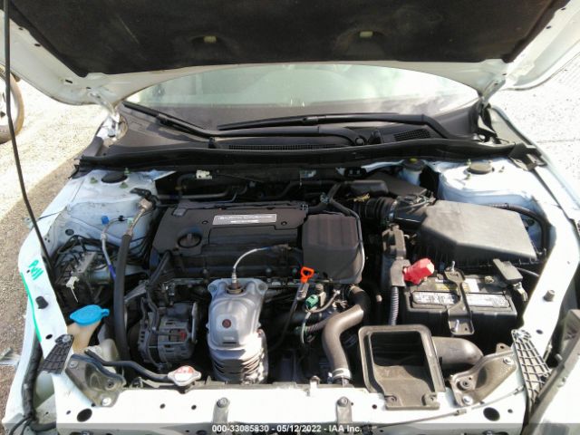 Photo 9 VIN: 1HGCR2F39FA273670 - HONDA ACCORD SEDAN 