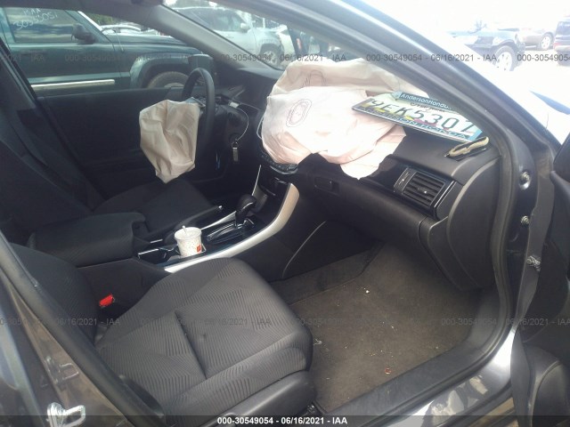 Photo 4 VIN: 1HGCR2F39GA032127 - HONDA ACCORD SEDAN 