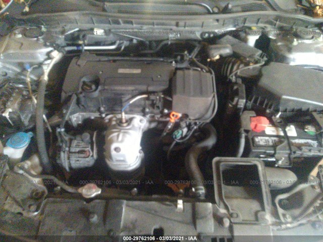 Photo 9 VIN: 1HGCR2F39GA105898 - HONDA ACCORD SEDAN 