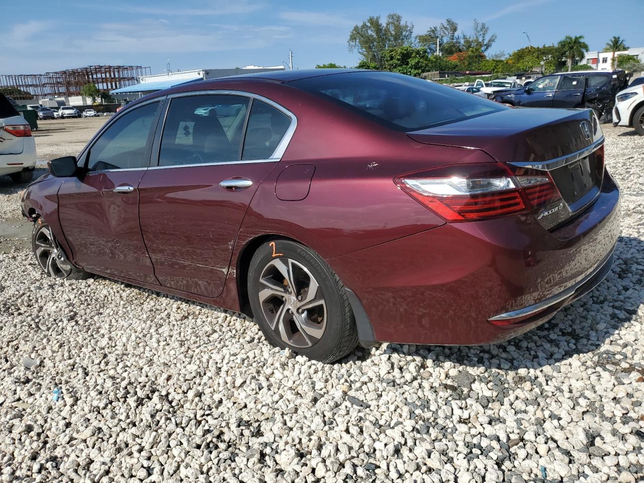 Photo 1 VIN: 1HGCR2F39GA109028 - HONDA ACCORD 